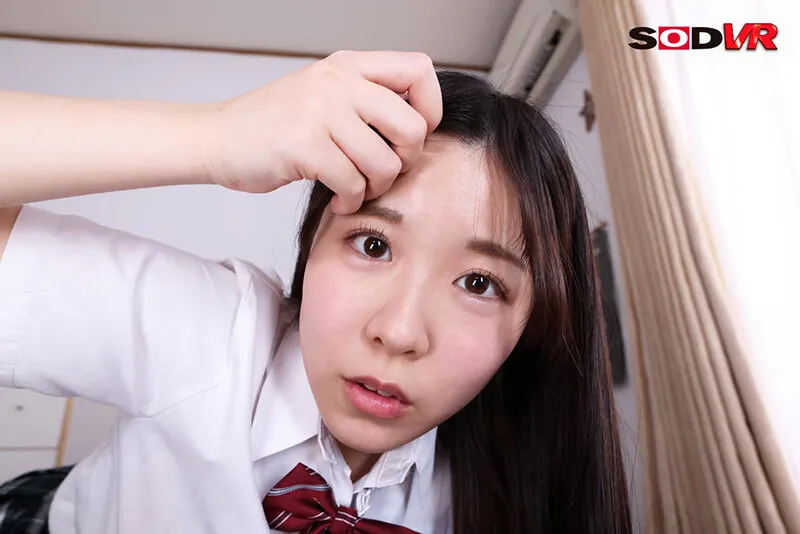 【VR】頼まれたら断れないおっとり美巨乳の同級生がお見舞いに来てくれた。ボクが熱を出してしまった原因になった彼女は断りきれずにエッチなお願いも受け入れてくれおっぱい水枕、添い寝、授乳手コキ！たゆんたゆんおっぱい献身看病 柏木こなつ 画像5