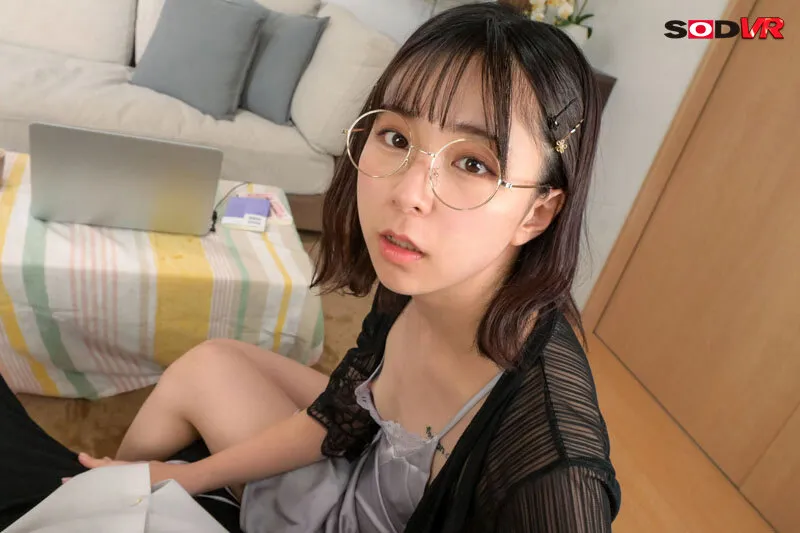 【VR】渋谷あかり 「書いてほしいなら満足させて…」官能小説家の文系お姉さんにささやき淫語で誘惑されながら筆おろしされた新人担当編集の僕 画像6