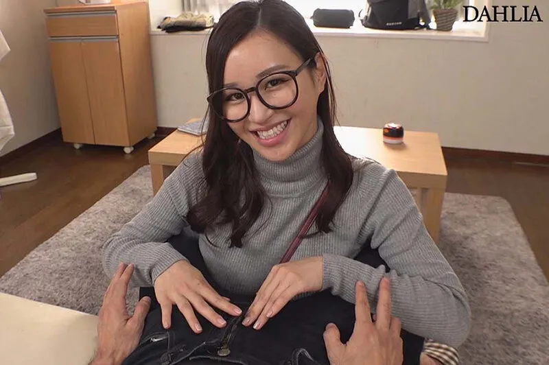 「シタくなちゃった…」 恋人でもセフレでもないこんなお姉さんとヤってみたいを叶える夢のマッチングシチュエーション。春だから性欲大放出！！いきなり最高潮SEX 芦名ほのか 詰め合わせ5ストーリー 画像5