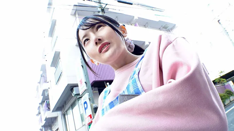 可愛い保育士さん!童貞クンにオッパイ吸わせてもらえませんか? 母性溢れる授乳手コキで勃起したチ〇ポを聖母様が生挿入!そのまま中出しで筆おろしさせてくれました!ひな先生 柳井ひな 画像8