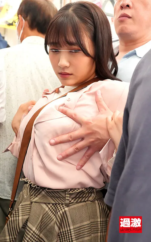 頑なに乳首を隠す巨乳女子の両手が感じてノーガードになるまでオイル揉みしまくれ！ 画像10