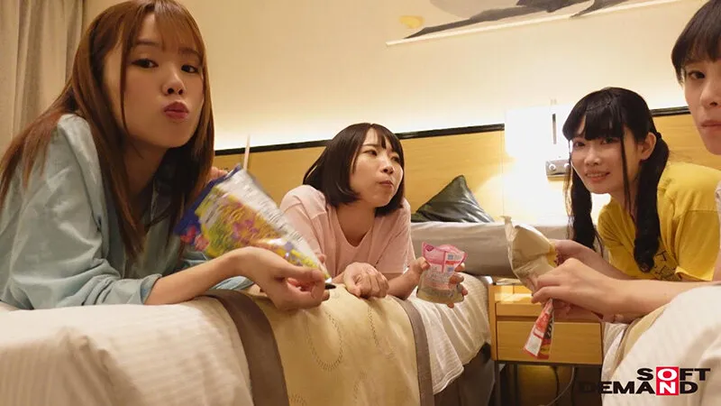 【ALL自撮り動画】修学旅行中 東京で男を喰いまくったえっちな記録 新井リマ 画像10