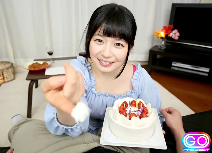 【VR】劇的高画質【長尺】誕生日プレゼントはワ・タ・シだよ いちゃいちゃ密着対面エッチ 優梨まいな 画像10
