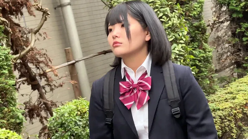 街で見つけた制服天使を拉●監● 腹パンと喉凹イラマで徹底調● 何でも従う性処理肉便器に仕上げた 河合陽菜 画像1