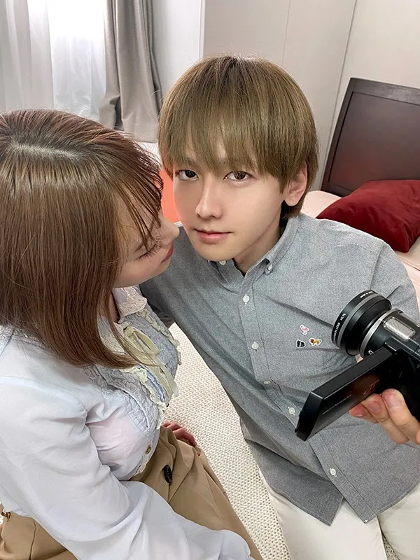 【VR】「AV女優になってみた!!」 【AV女優デビュー疑似体験VR】―人気AV男優【向理来】と初めてのハメ撮り撮影― 浜崎真緒 画像4