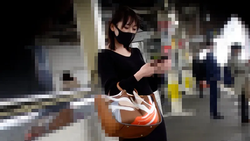 痴●電車＃020 スタイル抜群のスレンダーで爽やか美人を集団凌● 画像4