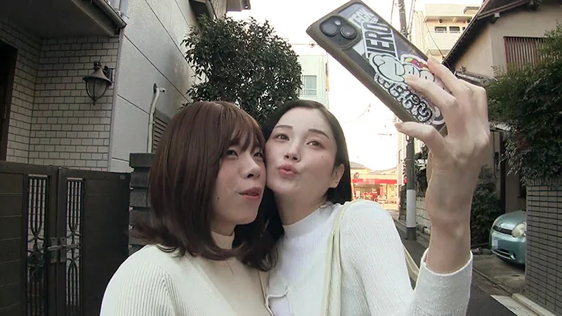 ～僕と彼女の女装レズ日記～ ズボンを汚してしまった僕に女上司が自分のスカートを貸してくれて… ゾクゾクする裏地の感触に思わず勃起してしまい男の娘になってレズられた僕 本田もも 画像7