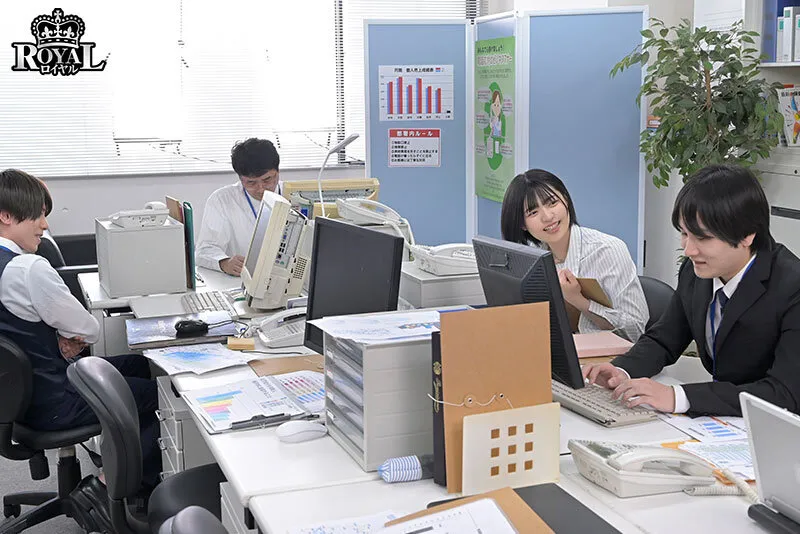 おチンチン舐めてあげるから恋人のフリしてっ！早く結婚しろとうるさい両親を安心させるために超カワイイ同期女子の一日彼氏になったボク 虹村ゆみ 画像1