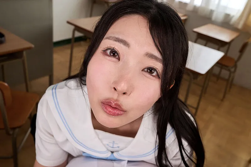 【VR】嫉妬の数だけ顔舐めの刑 まるで顔をフェラされるようなテクで絶対に逃がさないボク史上1番魔女的なカノジョ 皆月ひかる 画像11