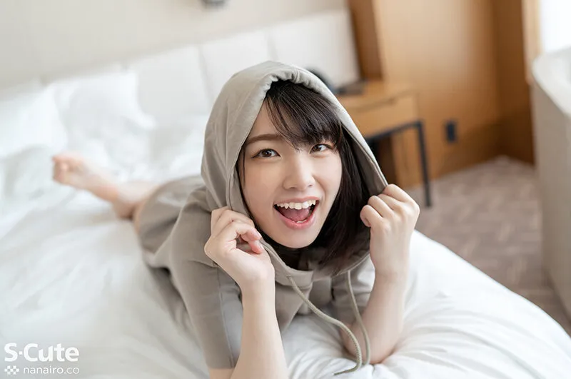 カメラ壊してすみません！照れ屋のおもらしカメラに直撃 花狩まい 画像3