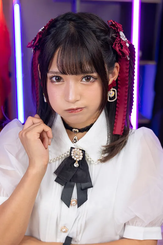 【VR】顔面特化アングルVR ～顔を見つめ続けたら離さない、依存性しゅきしゅきSEX～ 渚みつき 画像3